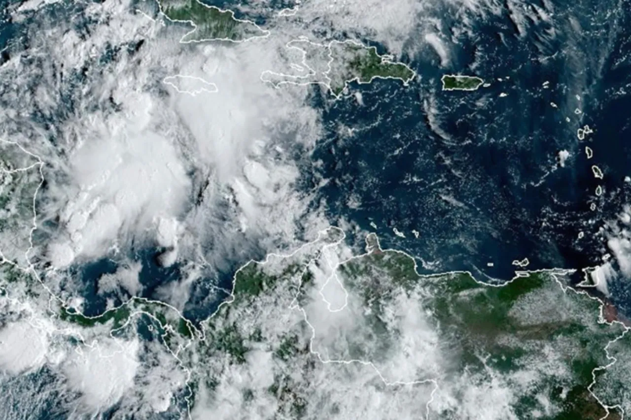 Se forma tormenta Helene en el Caribe y amenaza la costa de Florida