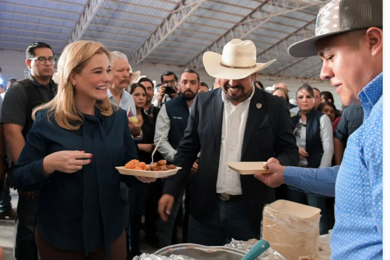 Más de mil agricultores reciben insumos agropecuarios