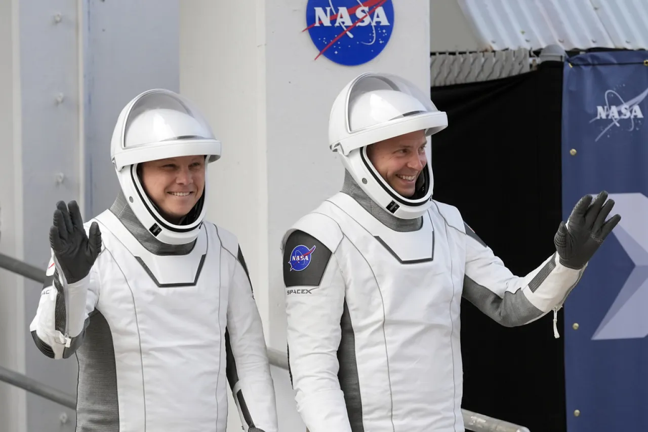 Lanza SpaceX misión de rescate para dos astronautas varados en el espacio