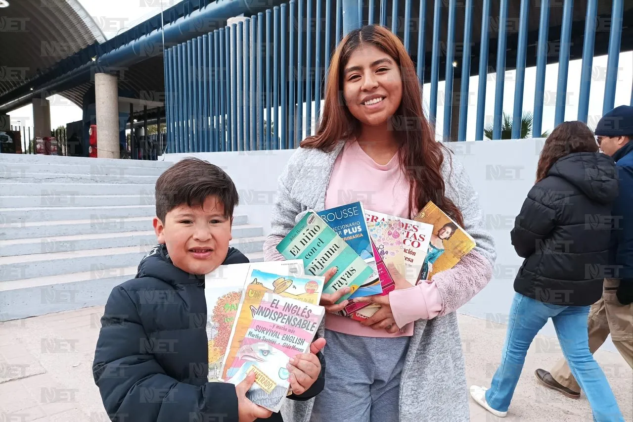 ¿Fan de la lectura? Hoy hay adopción de libros en el Parque Central