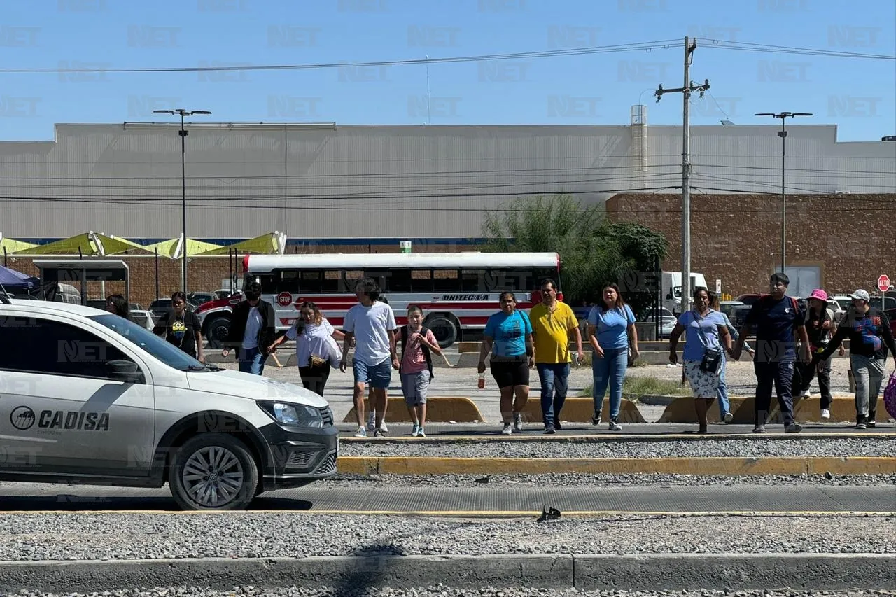 Latente peligro: peatones arriesgan la vida al cruzar la avenida De las Torres