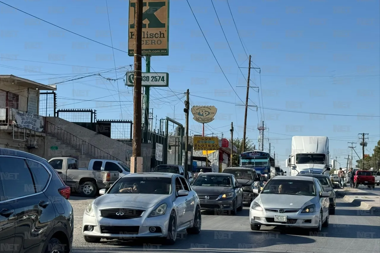 Queda lesionado de gravedad al ser atropellado en avenida de los Aztecas