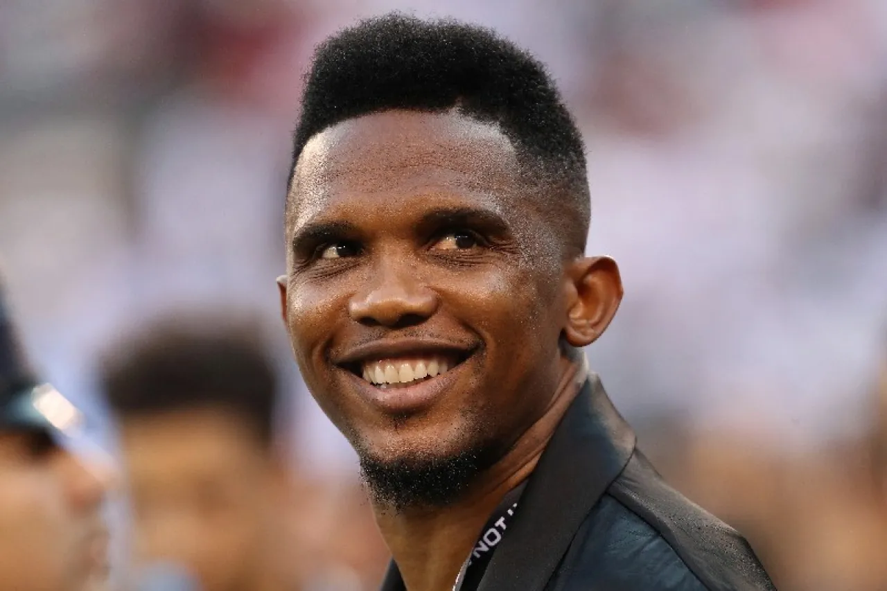 FIFA beta a Samuel Eto'o por seis meses