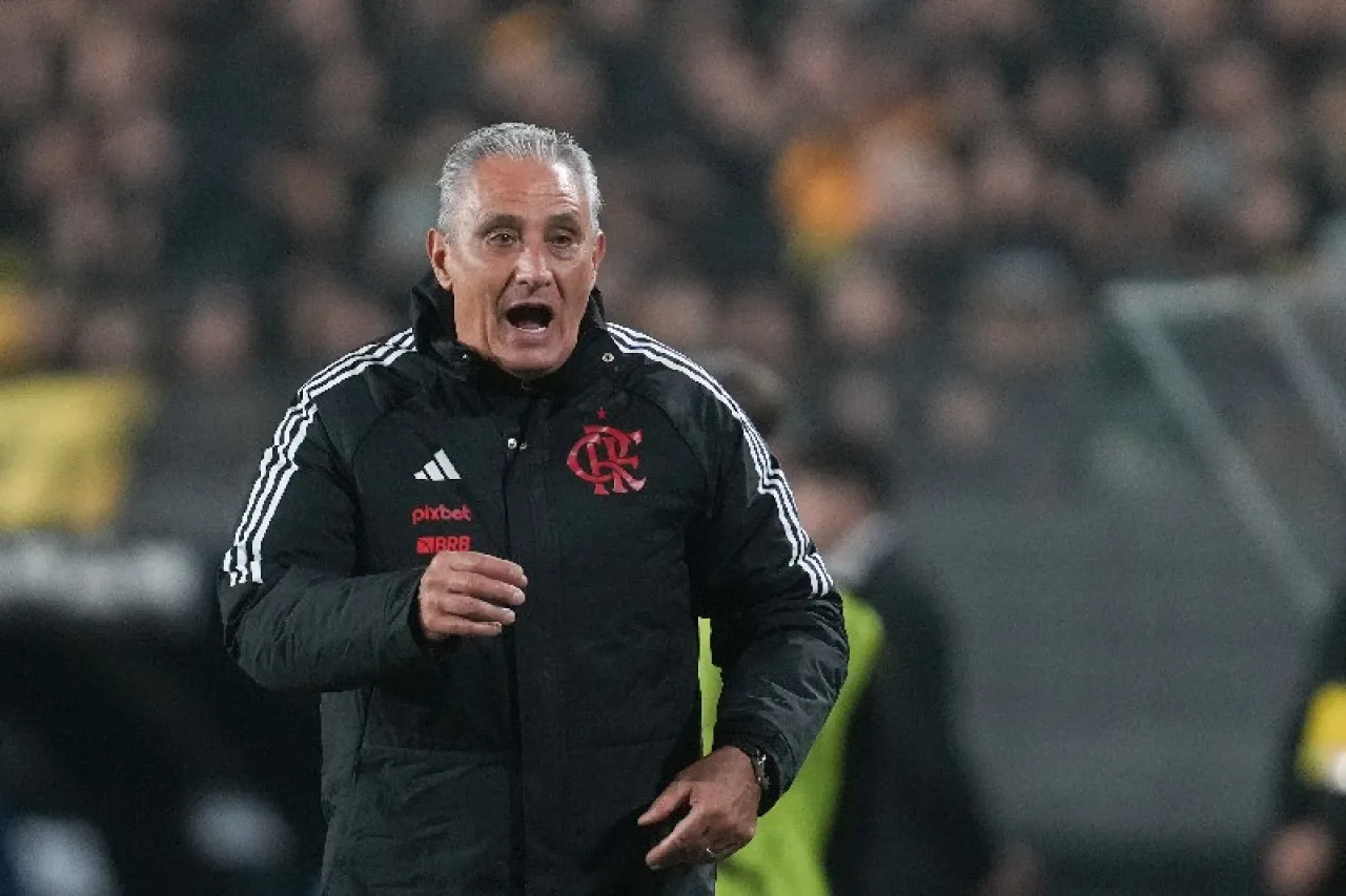 Flamengo corre a Tite tras desastre de la Copa Libertadores