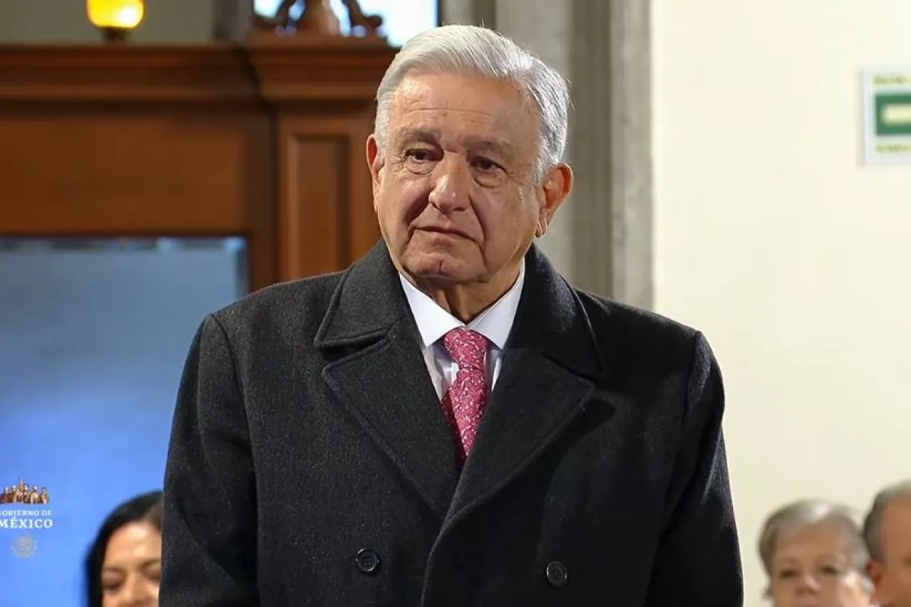 Video: Se le salen las de 'cocodrilo'; AMLO llora en última 'Mañanera'