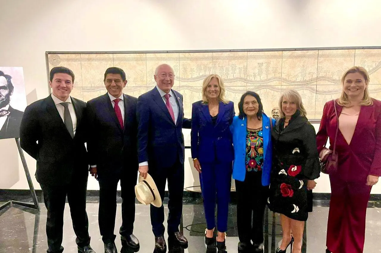 Asistió Maru Campos a recibimiento de Jill Biden en la Ciudad de México