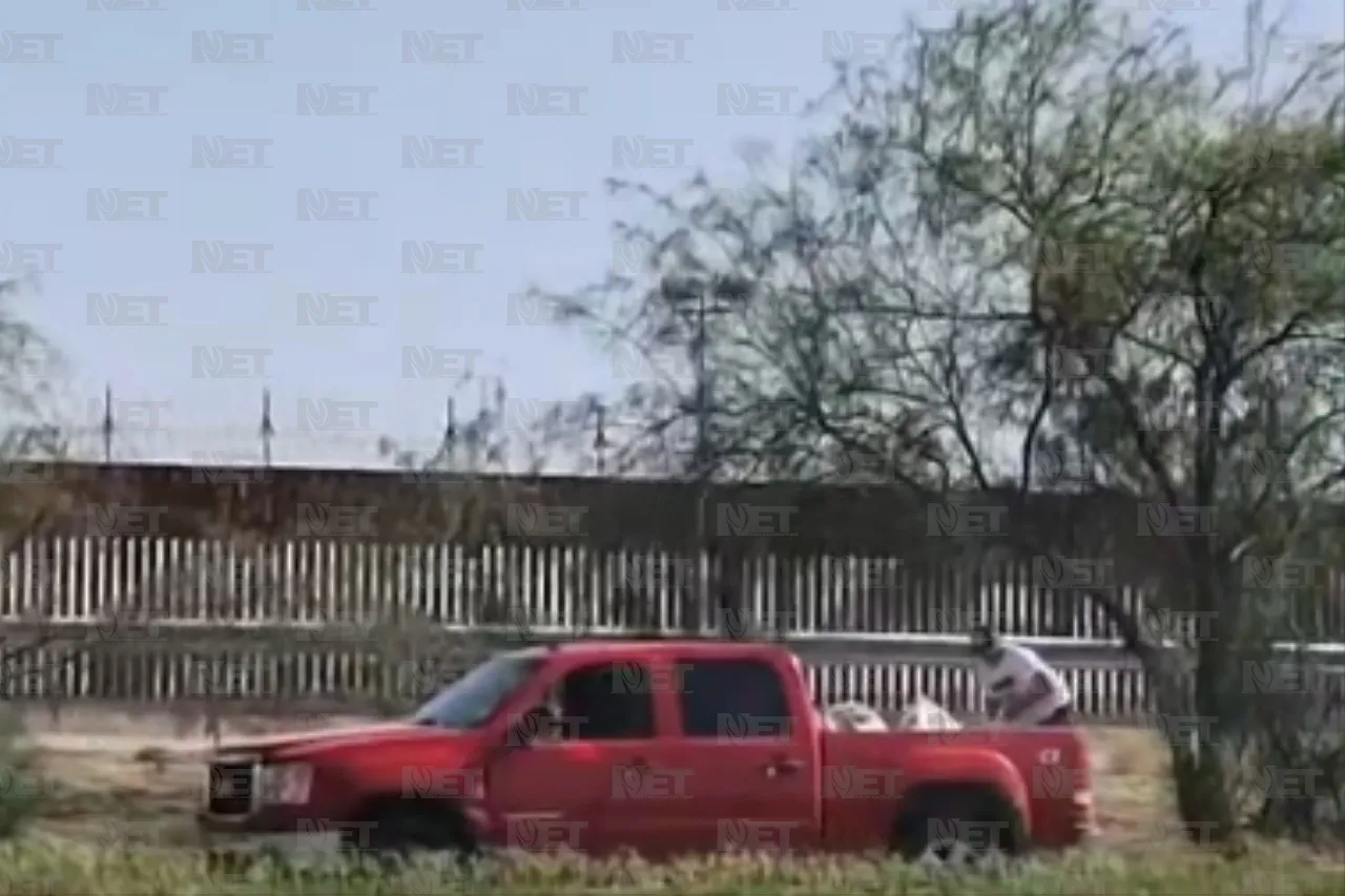 Video: Captan a 'antijuarense' tirando basura en el Cuatro Siglos