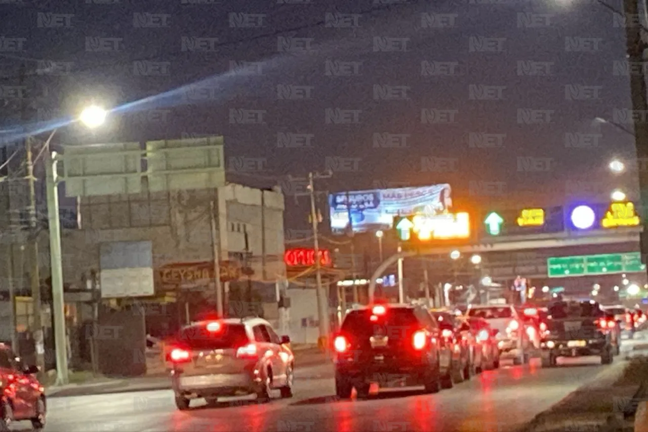 Más de una hora para cruzar a El Paso