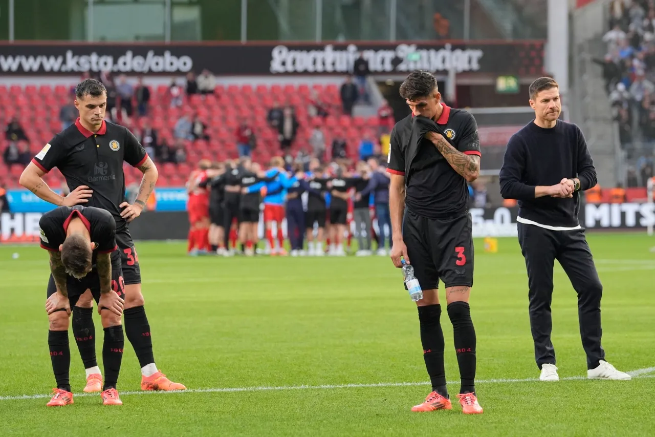 Leverkusen empata y Dortmund pierde en la Bundesliga beneficiando al Bayern