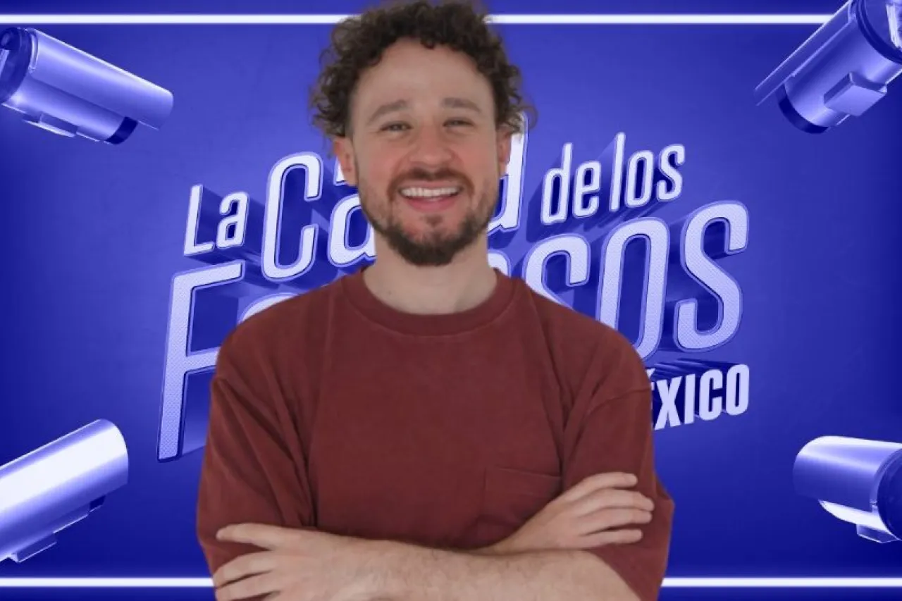 'Solo hay 2 famosos ahí'; Luisito Comunica le tira a LCDLF