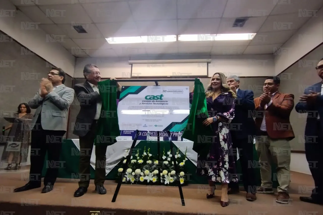 Develan placa conmemorativa por aniversario 30 del CAST Conalep Juárez