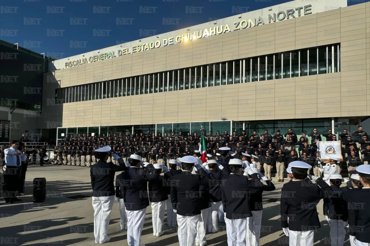 Rinde Fiscalía honores a la bandera y promueve valores cívicos