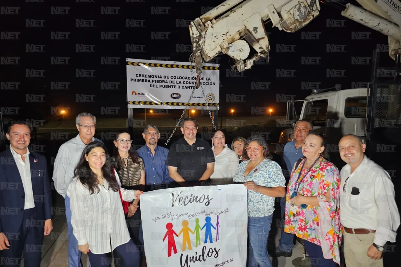 Coloca alcalde primera piedra de puente vehicular 3 Cantos