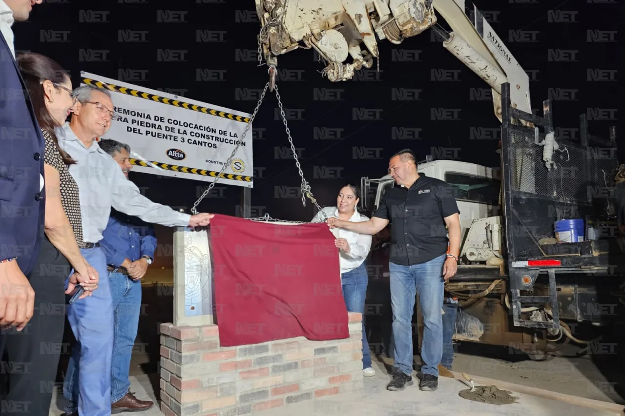 Coloca alcalde primera piedra de puente vehicular 3 Cantos