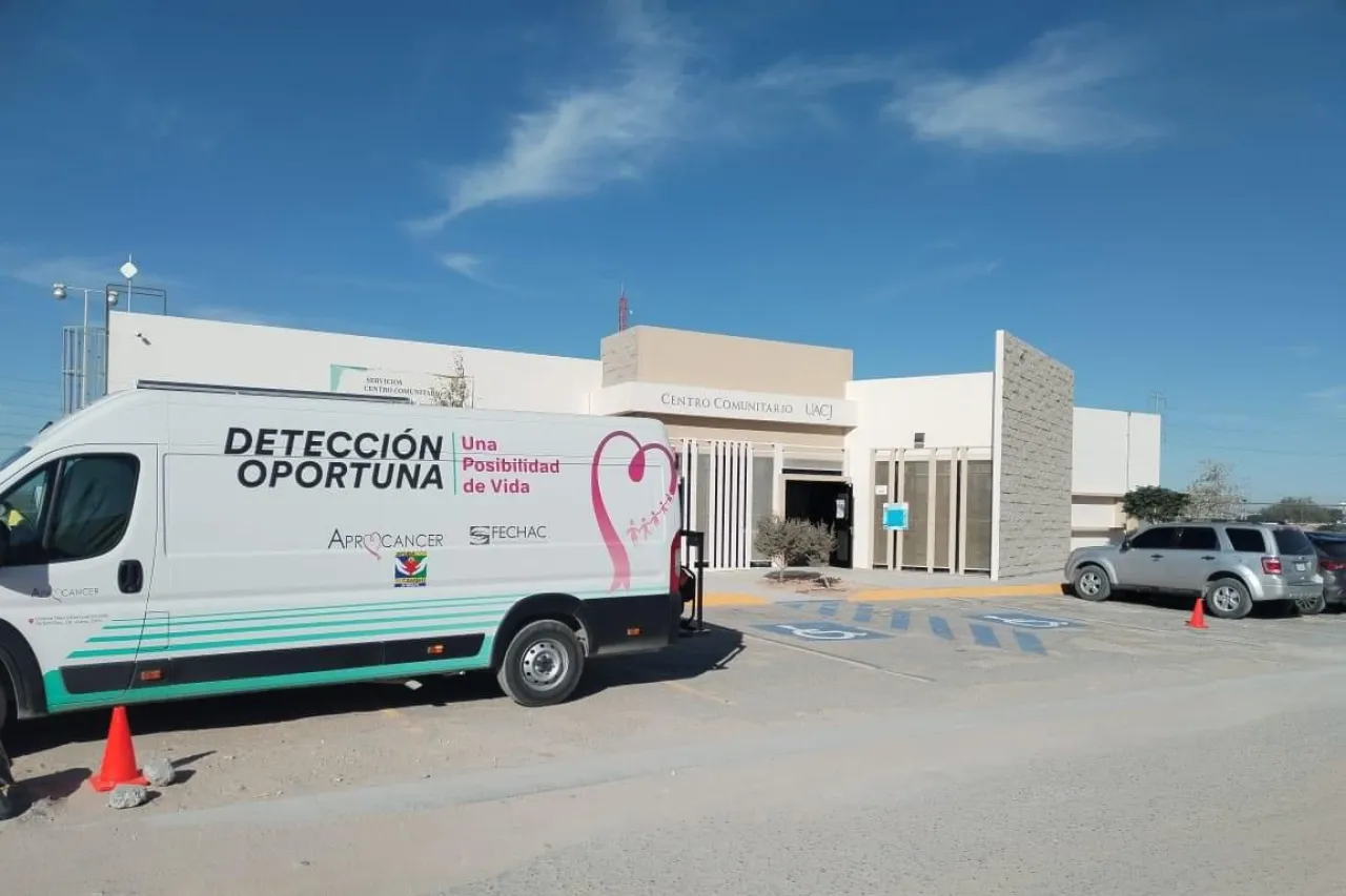 Preparan campaña para detección de cáncer en el Comunitario UACJ