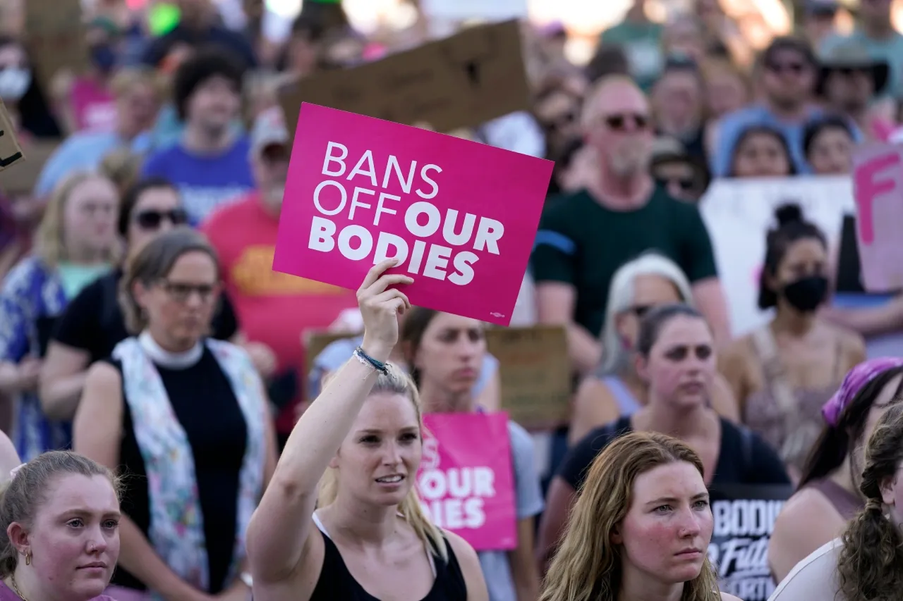 EU: El aborto es el tema electoral que más preocupa a mujeres menores de 30 años