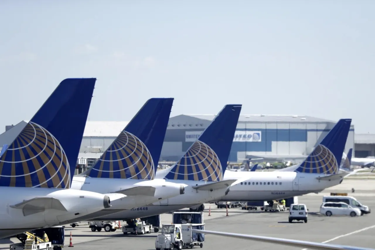 United Airlines suma 8 nuevos destinos internacionales para el próximo verano