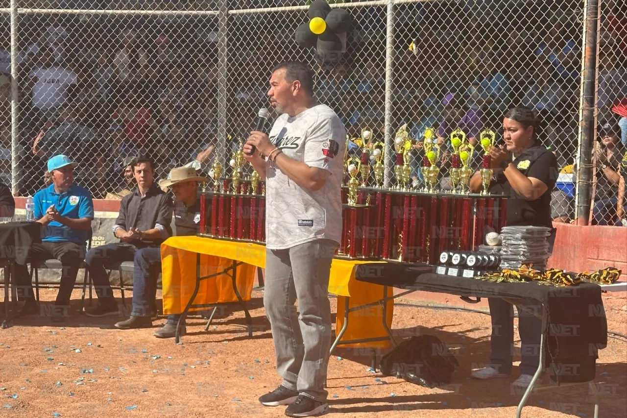 Acude alcalde a la inauguración de la Liga Villahermosa de beisbol