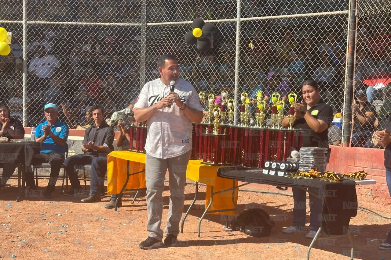 Acude alcalde a la inauguración de la Liga Villahermosa de beisbol