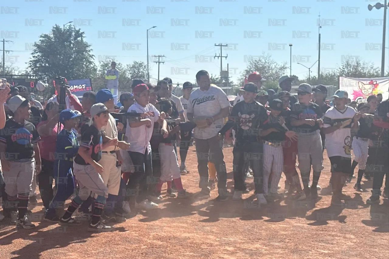 Acude alcalde a la inauguración de la Liga Villahermosa de beisbol