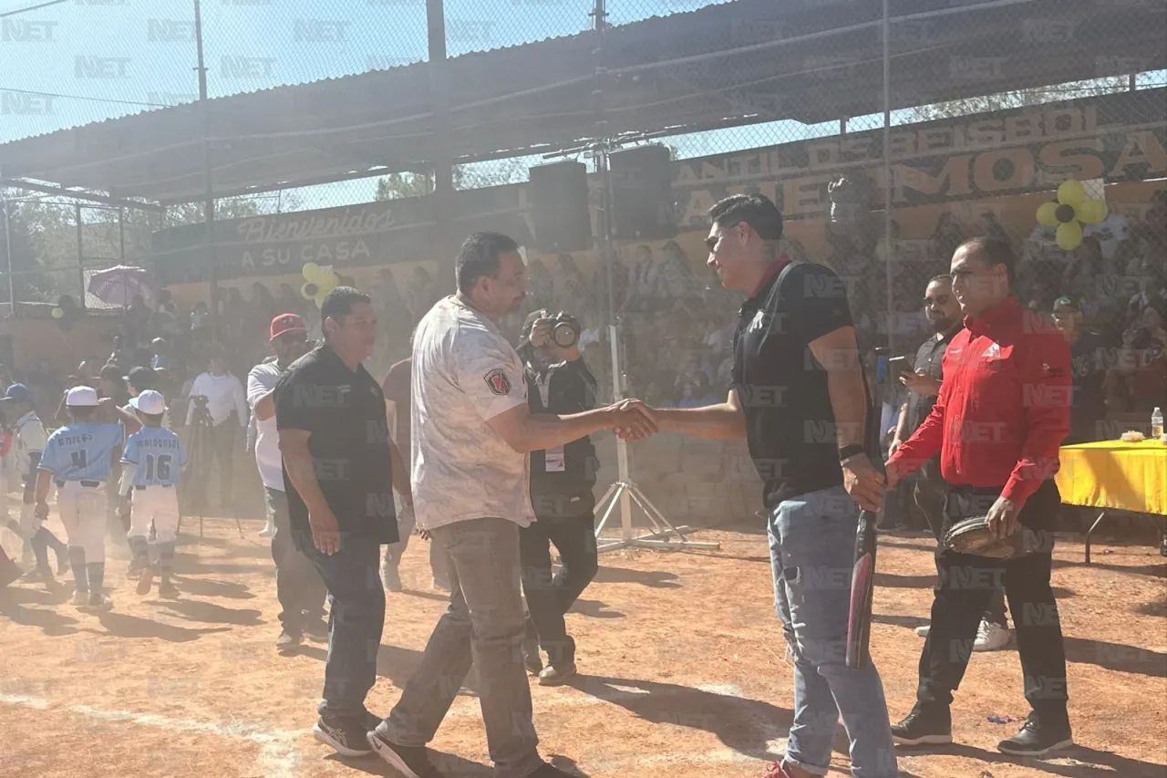 Acude alcalde a la inauguración de la Liga Villahermosa de beisbol