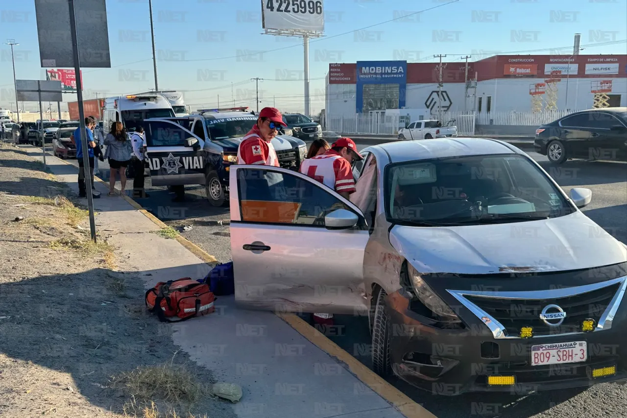 Fotos: Par de aparatosos choques dejan lesionados en el Libramiento