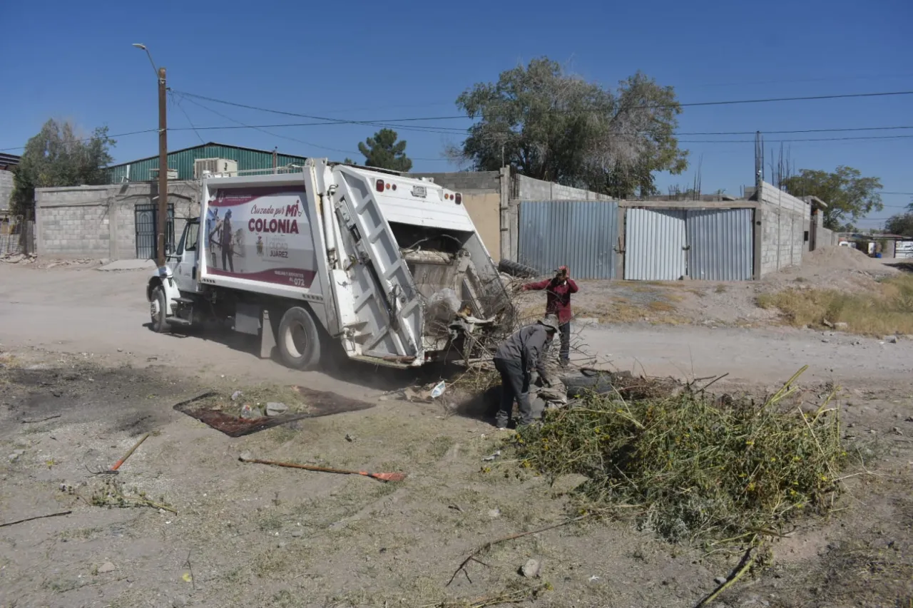 Refuerzan operativo en los panteones municipales