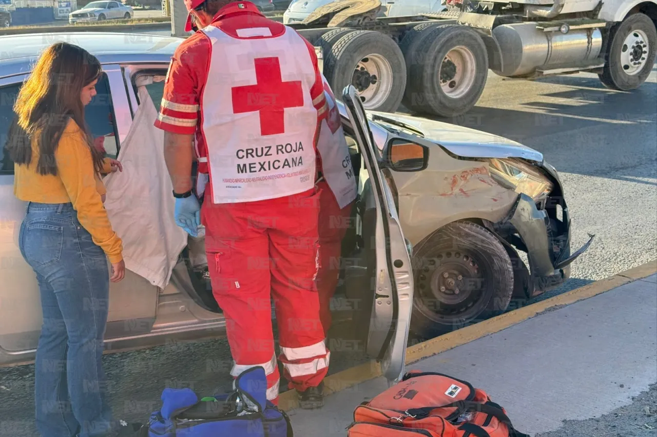 Fotos: Par de aparatosos choques dejan lesionados en el Libramiento