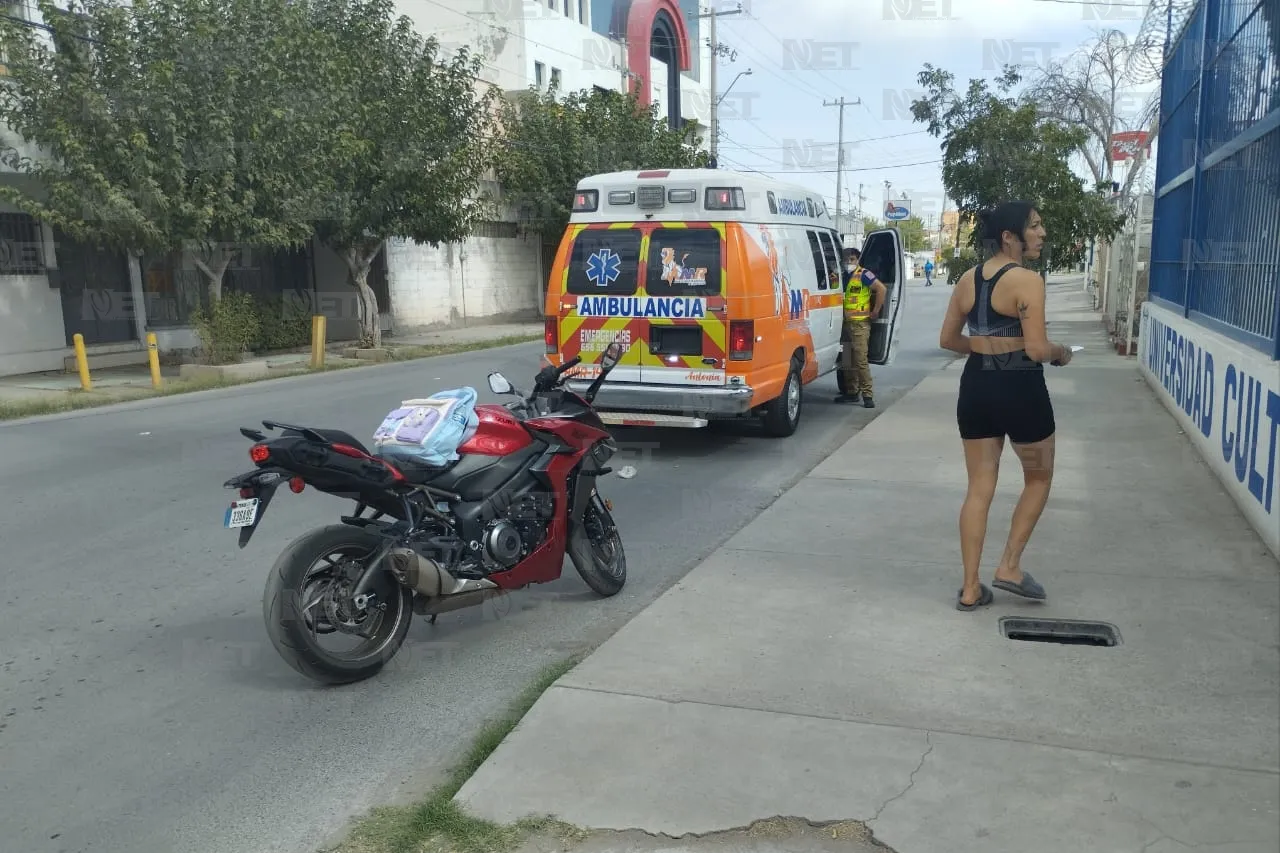 Video: Cable lesiona a conductor de motocicleta y niña de 8 años