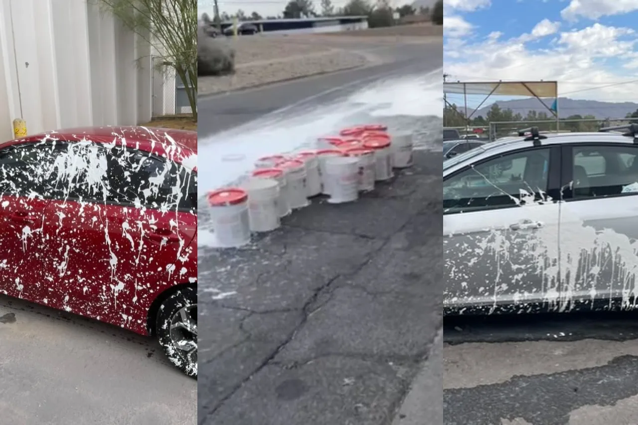 Video: Se caen botes de pintura de camión y mancha a autos en El Paso