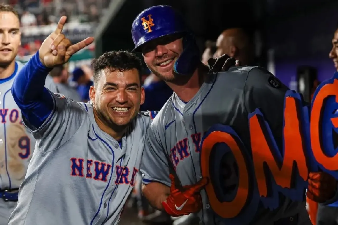 Cartel 'OMG' de los Mets será exhibido en Salón de la Fama