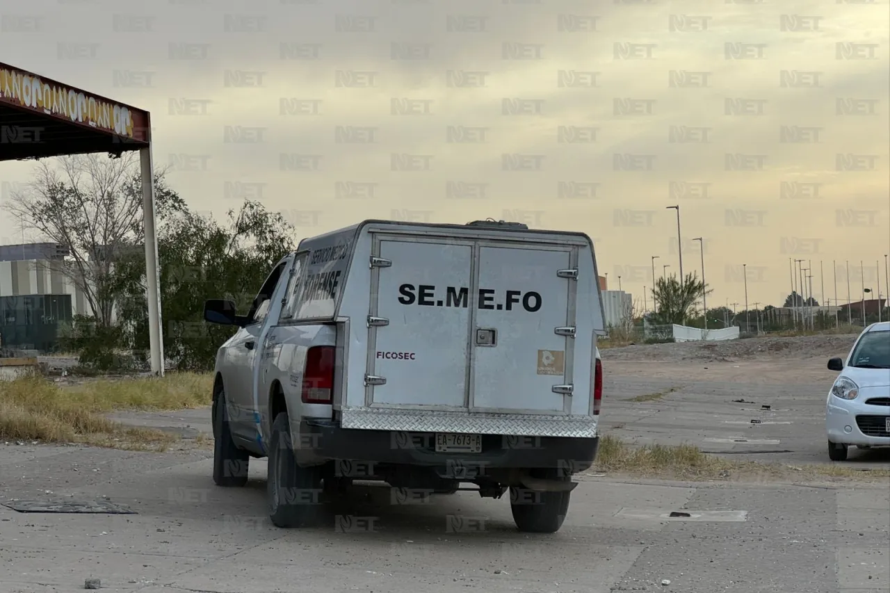 Cae de segundo piso del ex Hipódromo y muere