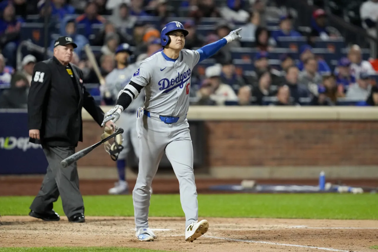 Dodgers apalean a Mets para irse arriba 2-1 en la serie