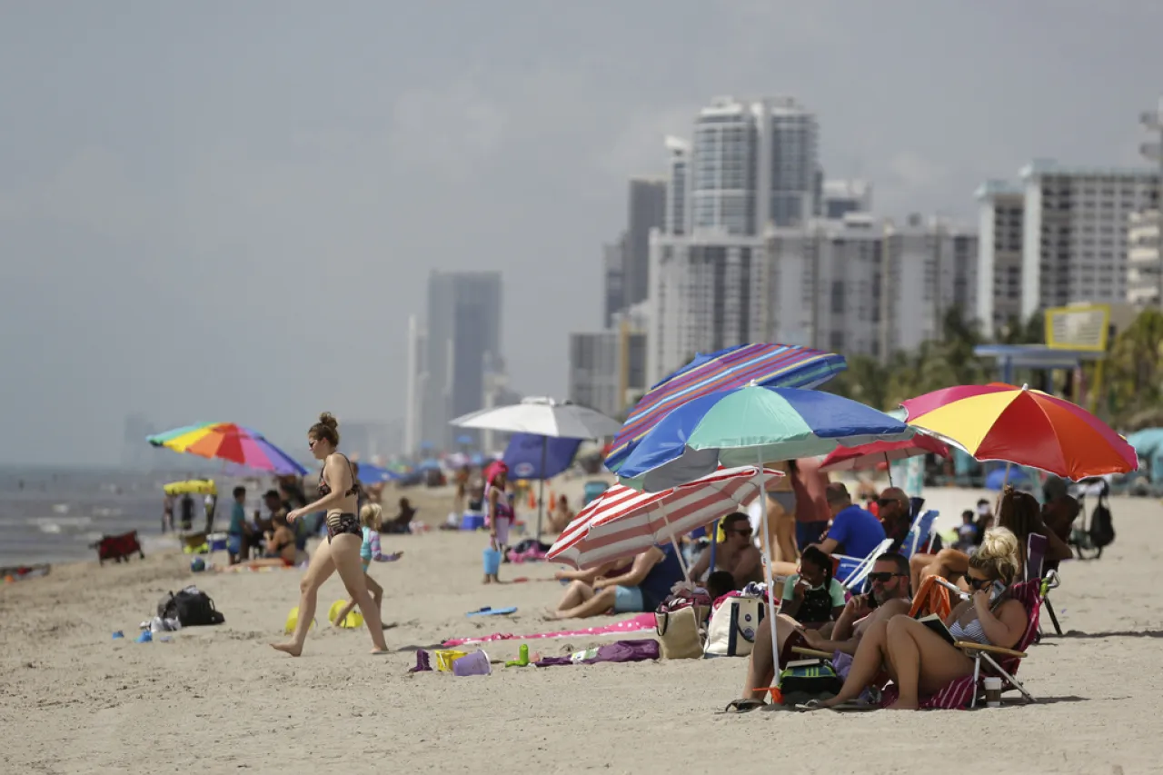 Mayoría de nuevos residentes de Florida y Texas procedían de otros países