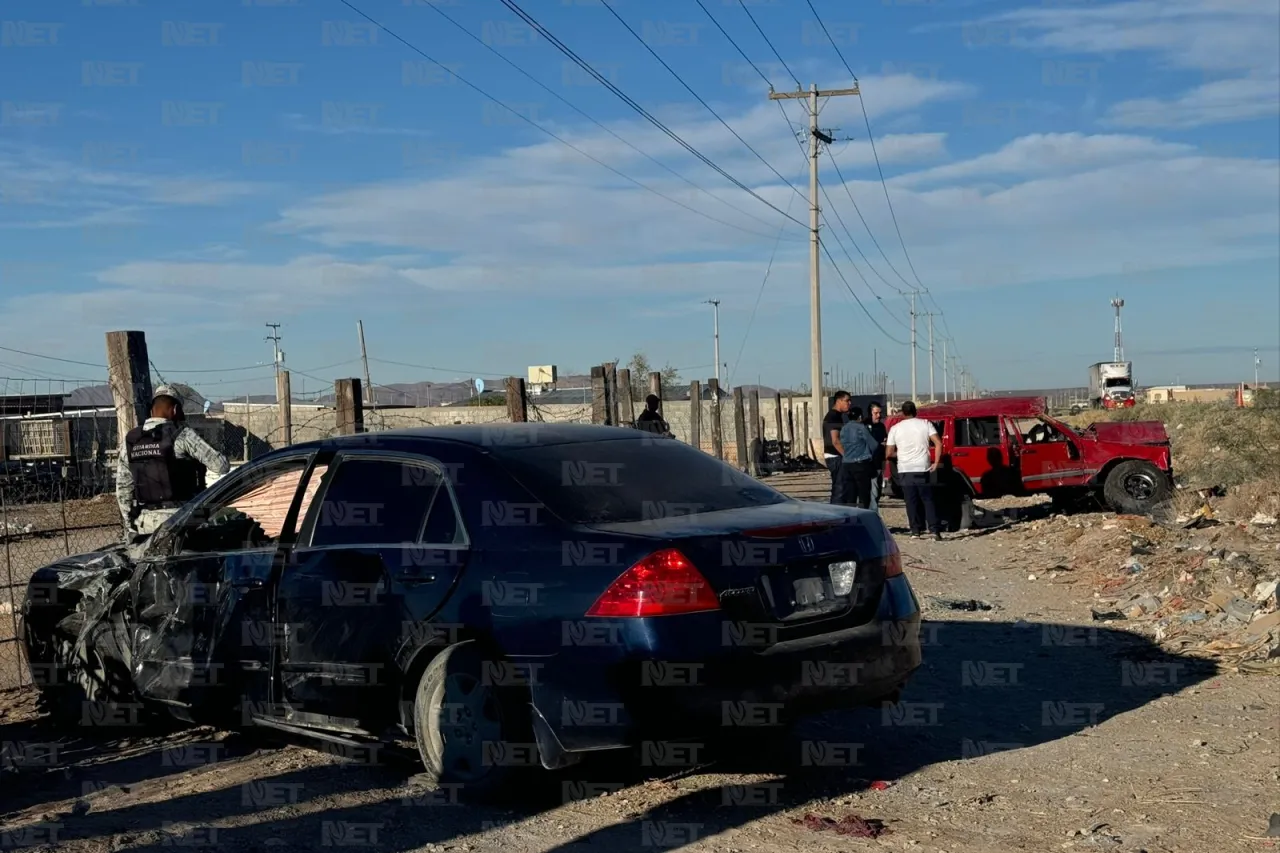 Video: Aparatoso choque en carretera deja a maestra lesionada