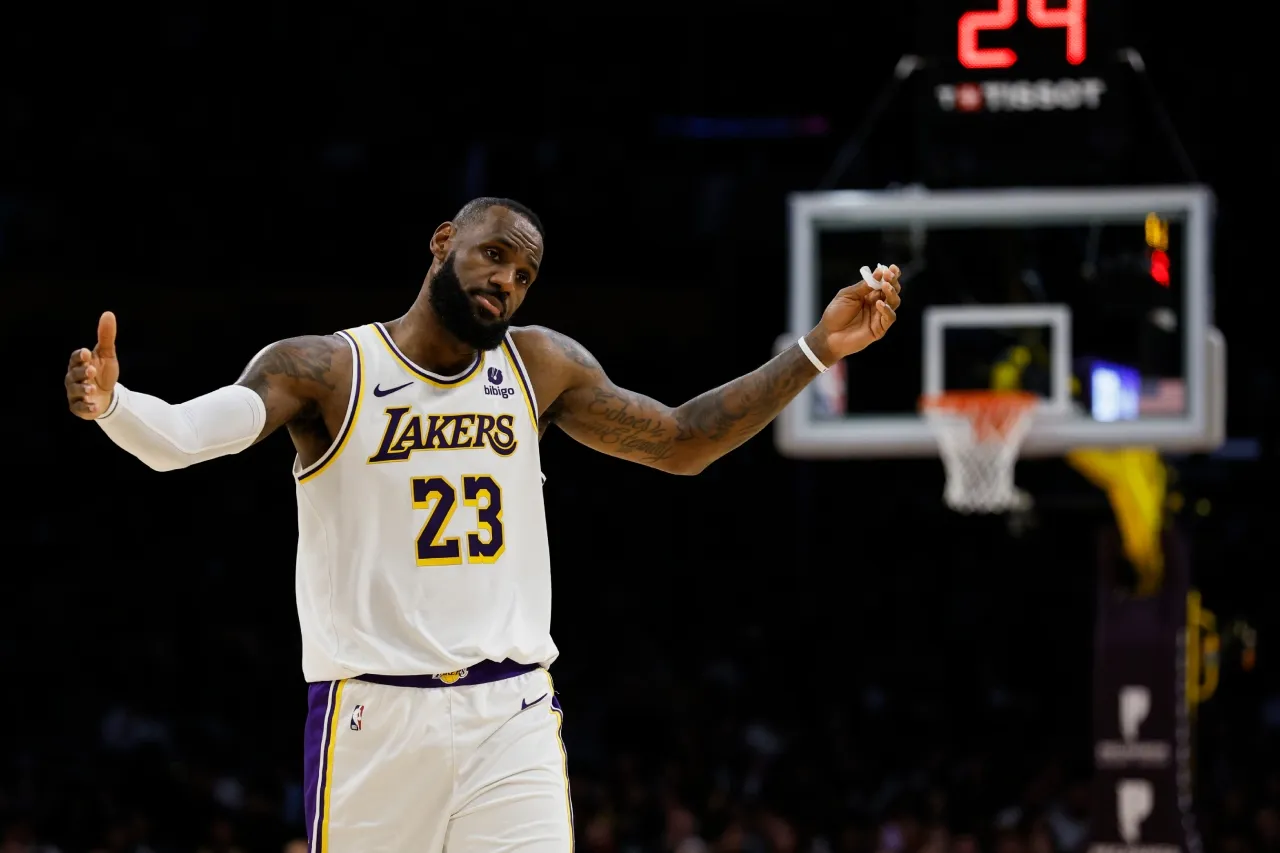 LeBron James iniciará su 22ma temporada en la NBA