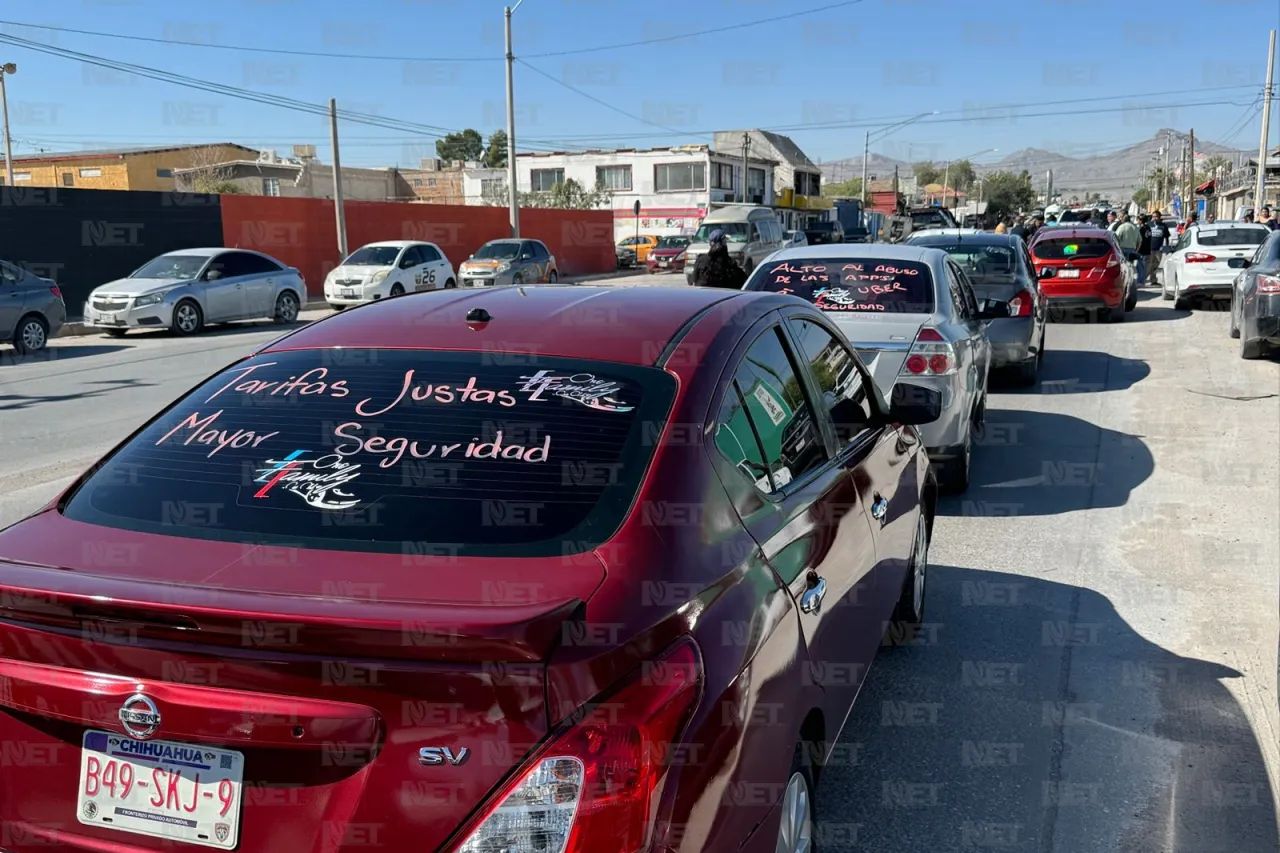 Conductores de plataformas hacen caravana; piden seguridad y ajuste de tarifa