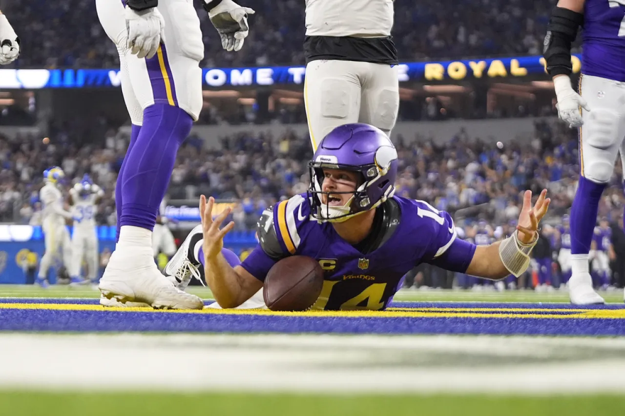 Rams vencen a Vikings tras recuperar a Kupp y Nacua