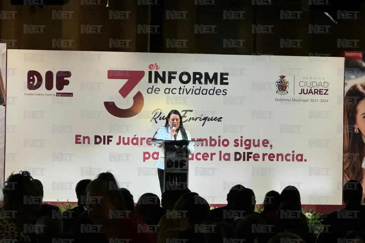 Felicita presidenta del DIF Nacional a Rubí Enríquez por tres años de trabajo