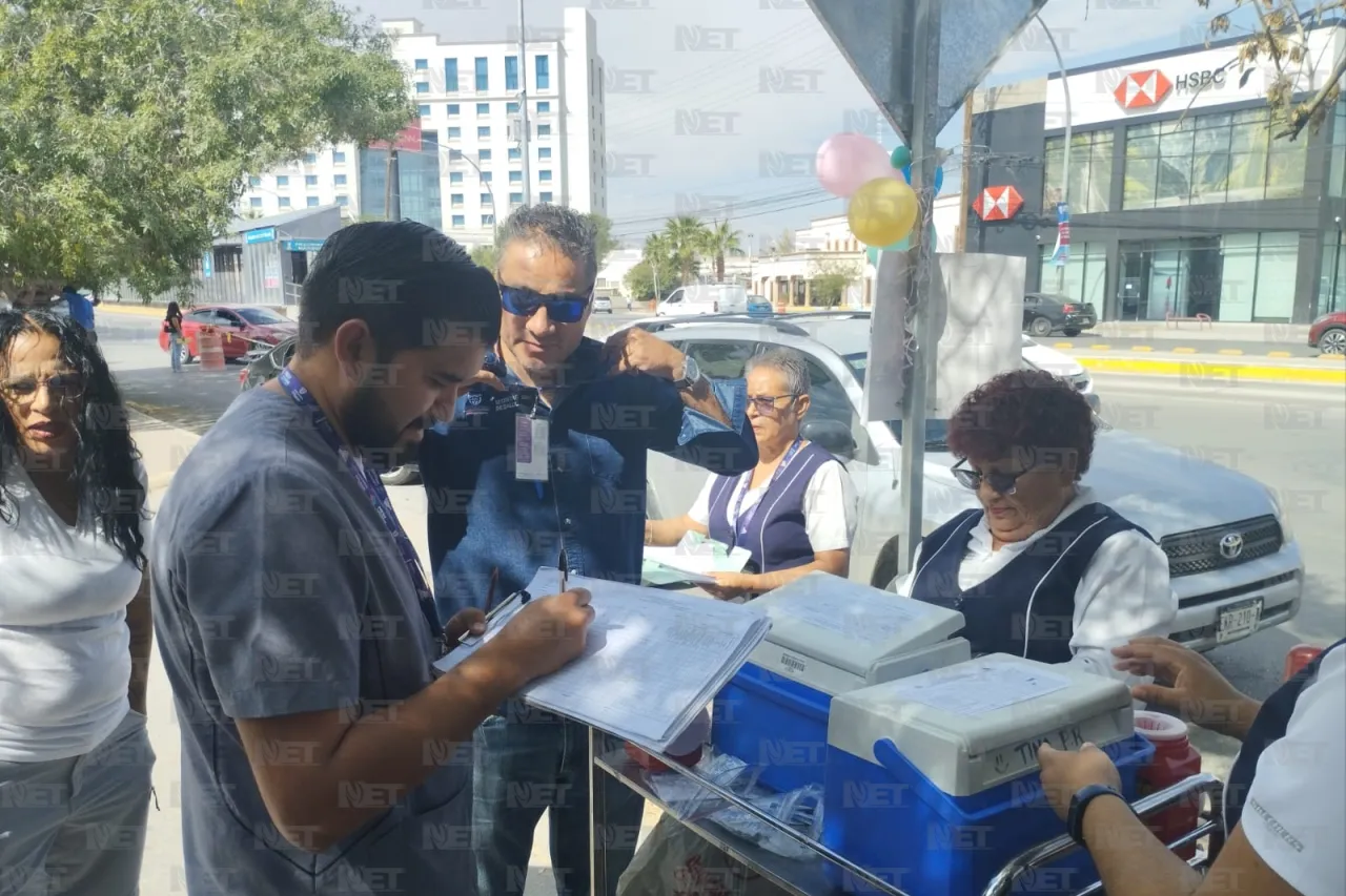 Llevan campaña de vacunación a escuelas, asociaciones y empresas