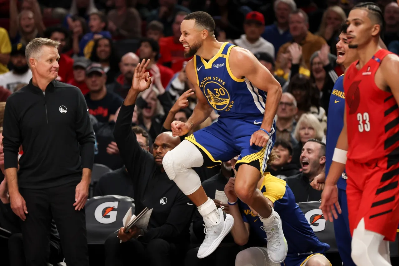 NBA corrige marcador de partido de Warriors y les otorga un punto más