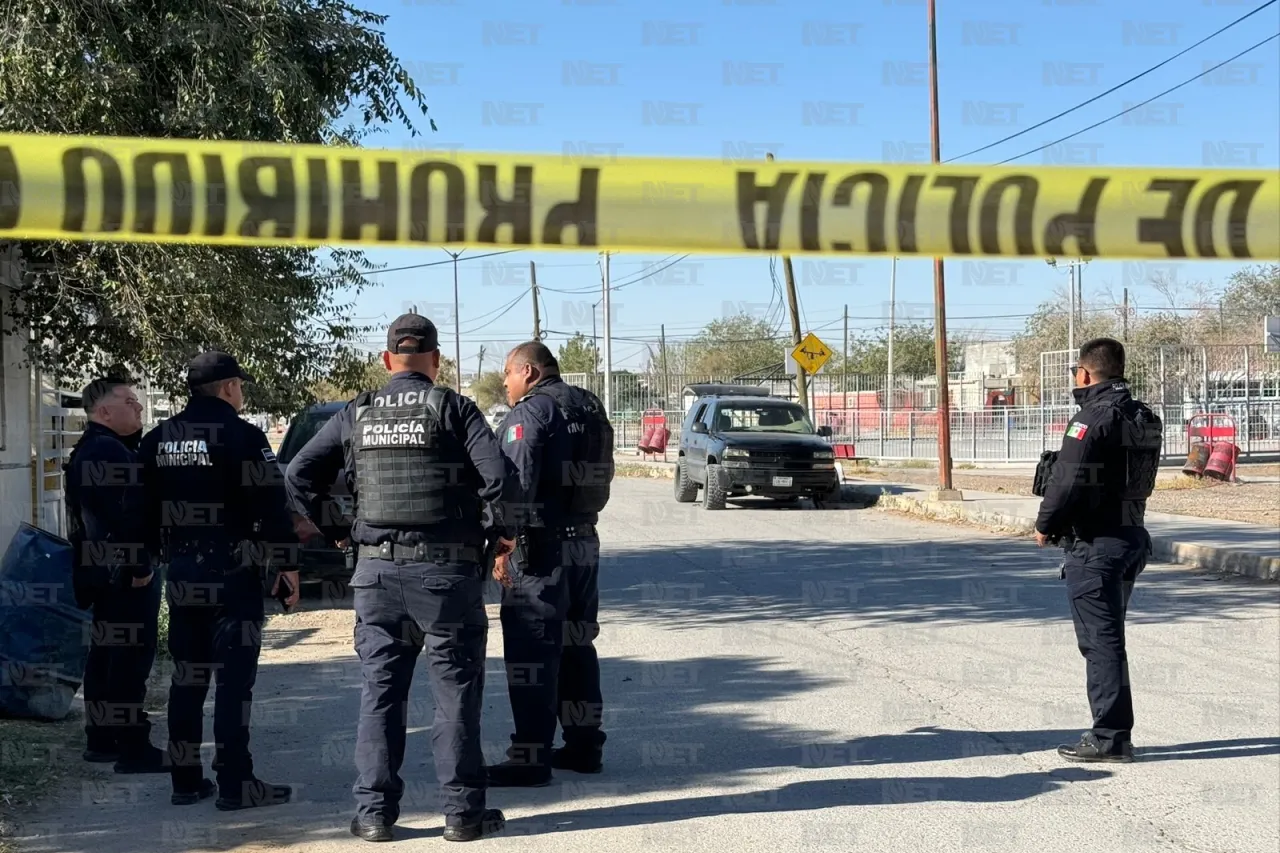 Movilización por vehículo abandonado con manchas de sangre en Riberas