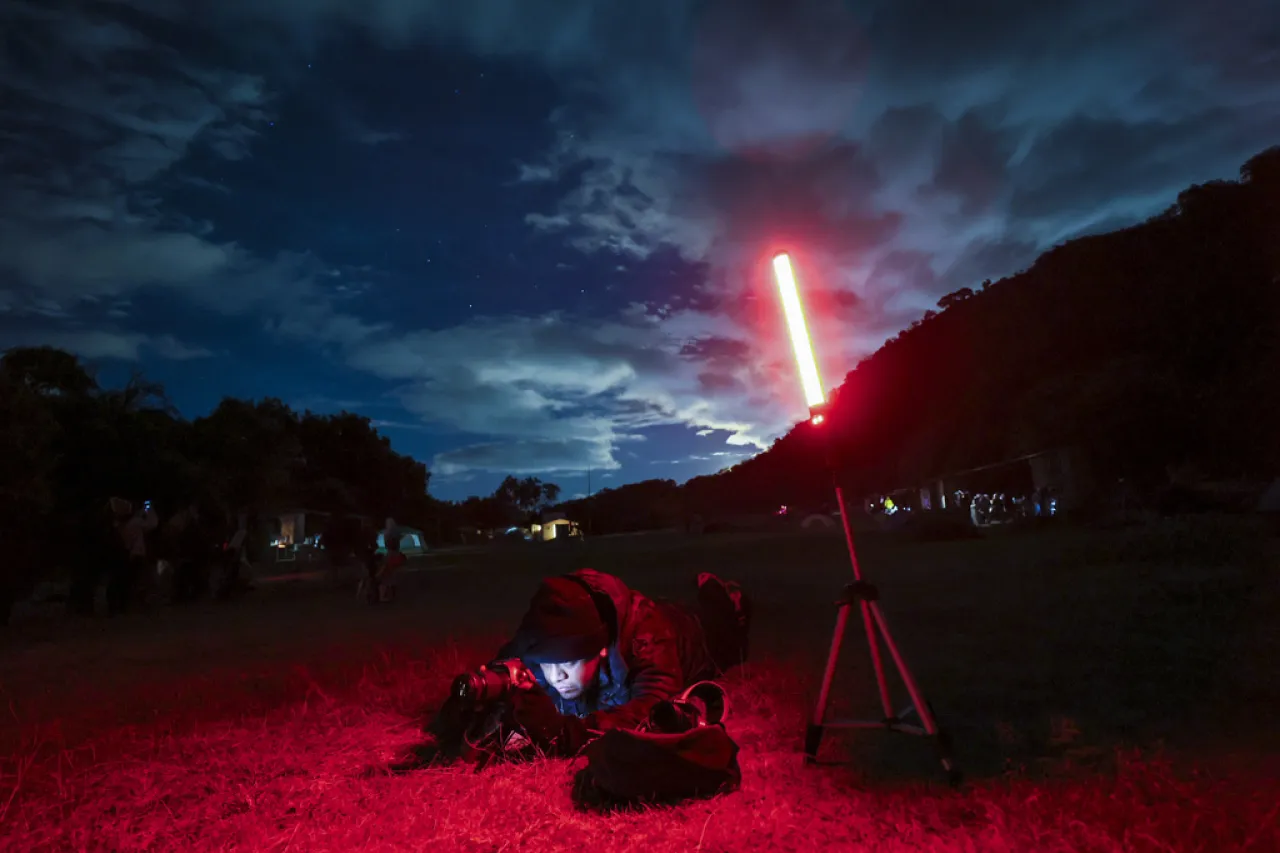 Astrónomos aficionados protegen el cielo nocturno de México