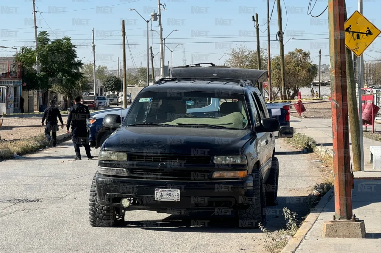 Movilización por vehículo abandonado con manchas de sangre en Riberas