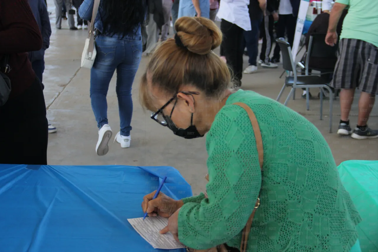 Lleva Estado feria de servicios al Cobach 19