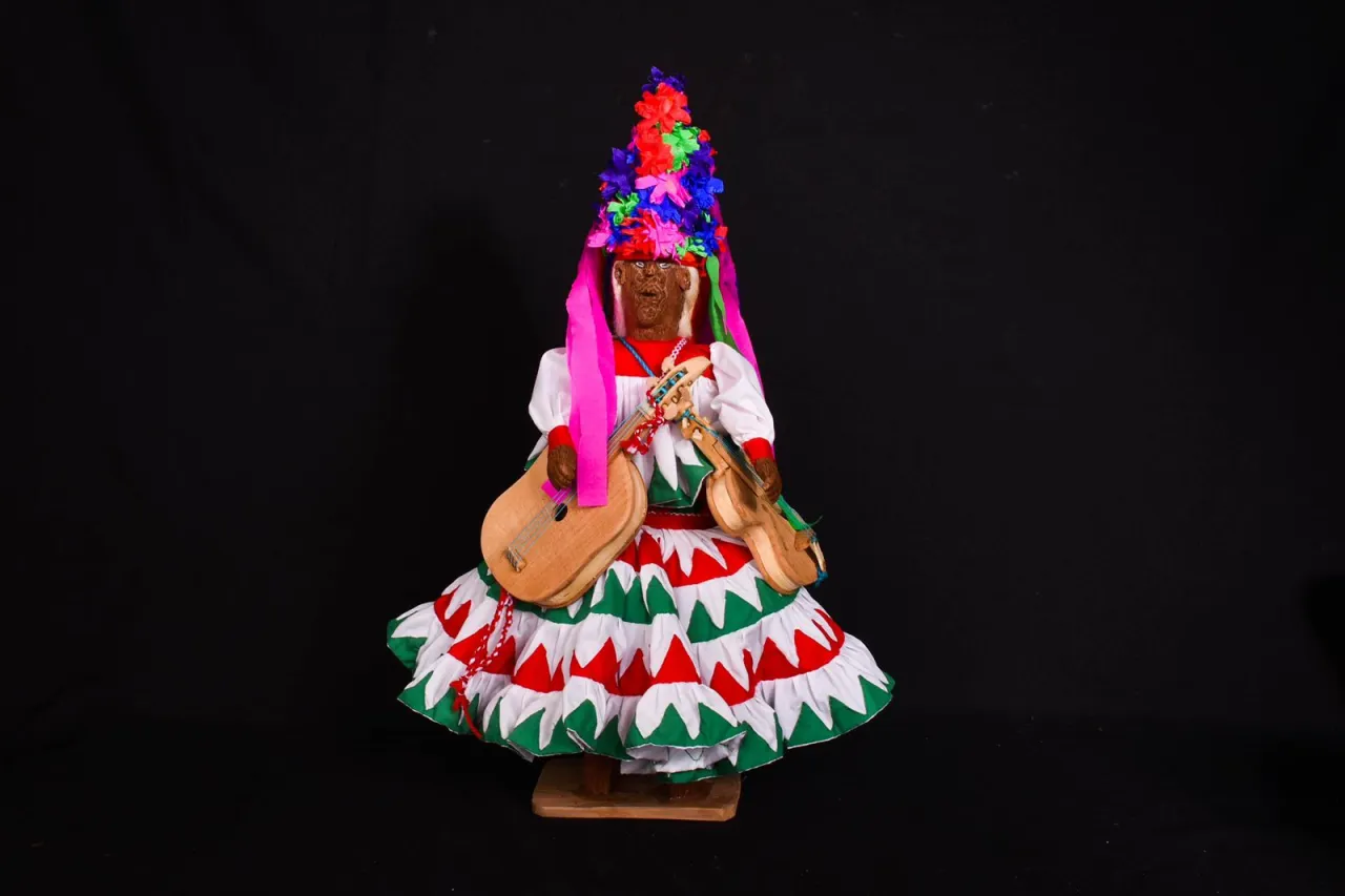 Premian a ganadores de Concurso Regional de Arte Popular en la Sierra Tarahumara