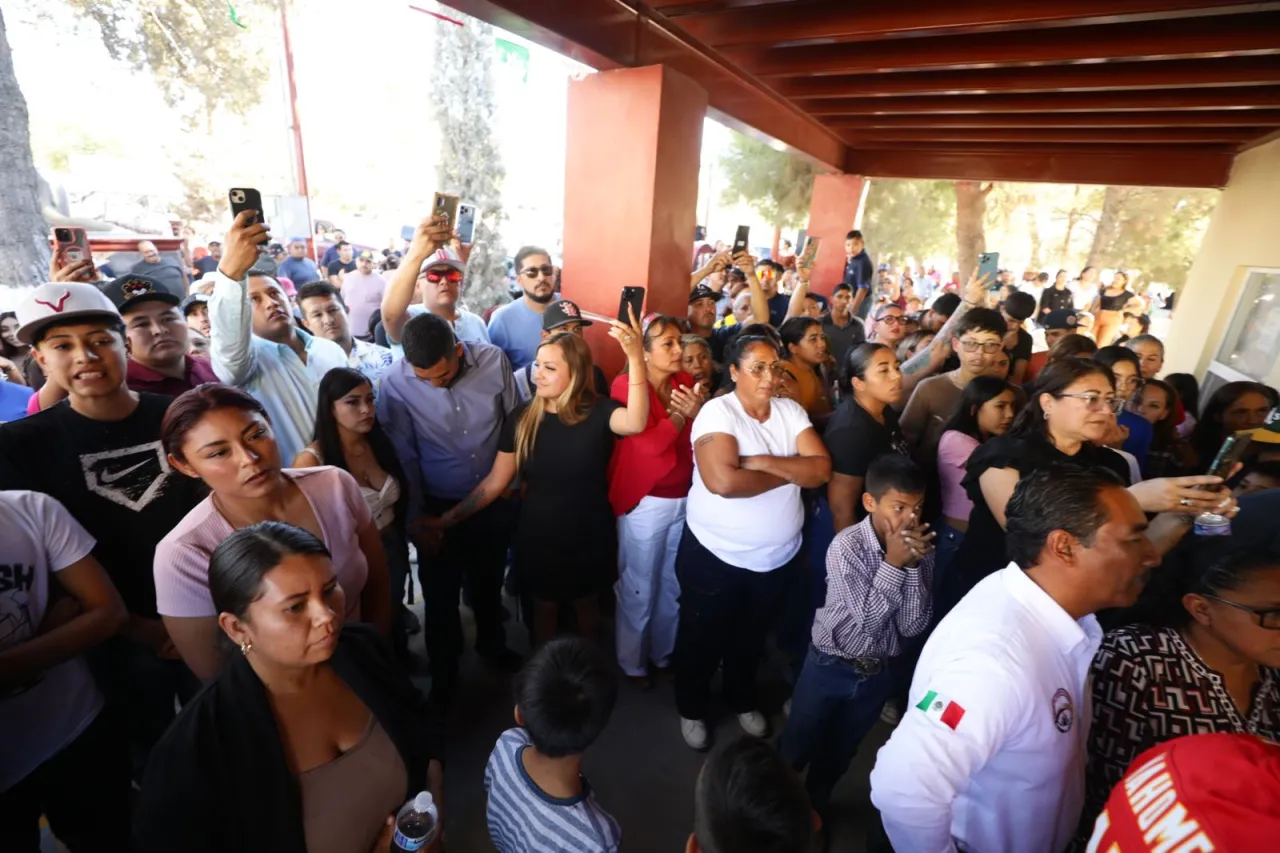 Gana Luis Gerardo Esparza elección en Samalayuca