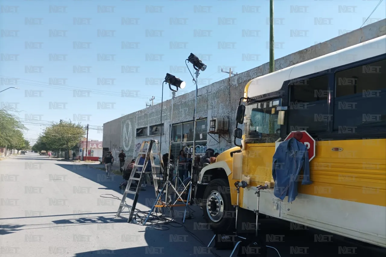 Cierran calles para filmación de película en Juárez