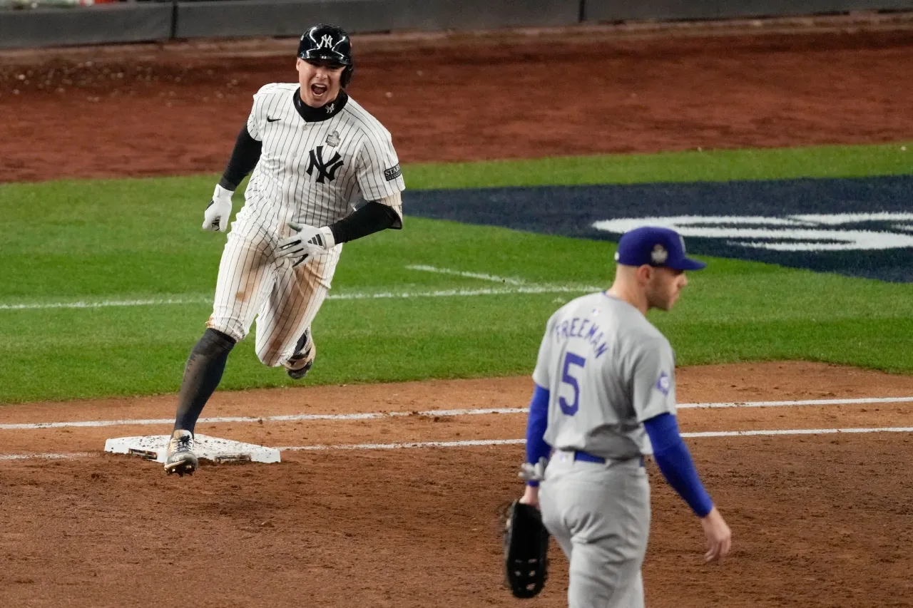 Yankees vencen a Dodgers y siguen vivos en la Serie Mundial