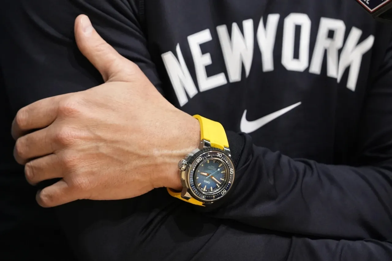 Relojes de mánager de Yankees dan la hora y quién lanza cada día